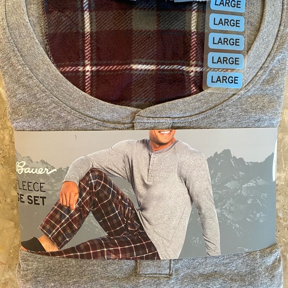 Eddie Bauer Men’s Cozy Fleece Lounge Set - Picture 4 of 4